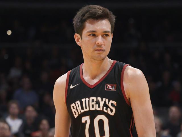 开云体育_ NBA的社交媒体影响力：如何促进球队发展？，nba社交媒体是什么app