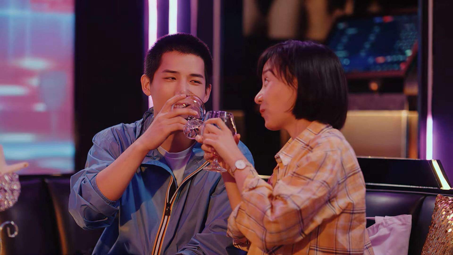 阿莱克西赛场表现引发媒体关注，阿莱克西亚同人图