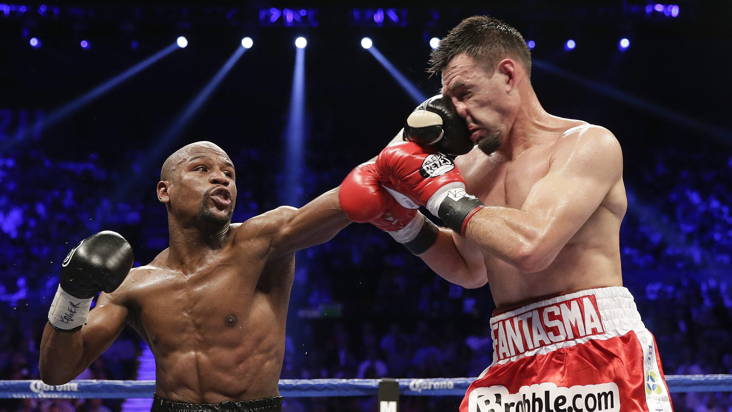 开云体育官网-运动精神：比赛中的奋勇拼搏精神故事，运动精神的素材